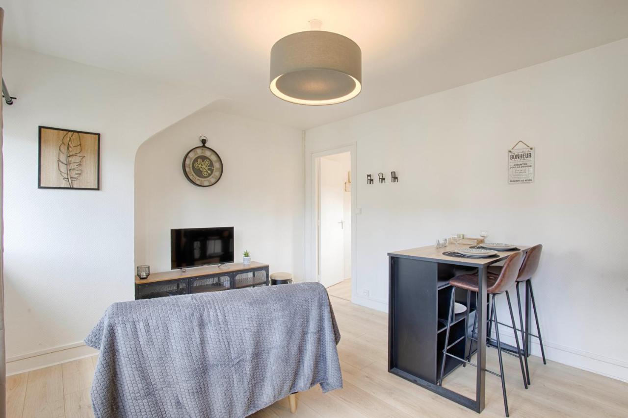 Le P'Tit Parisien Apartment Флерс Екстериор снимка